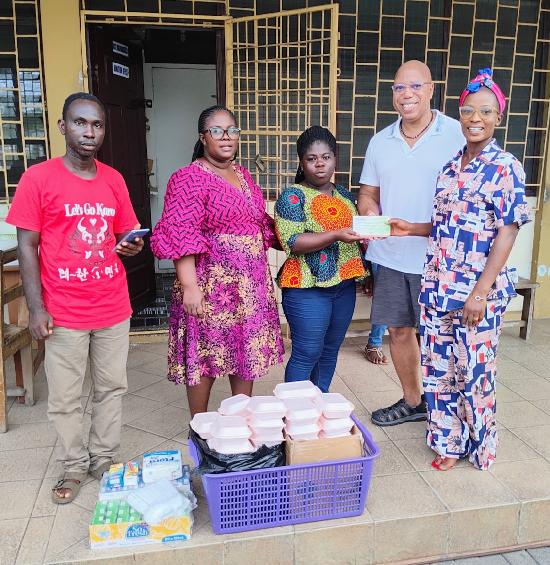 In Ghana, Kevin and new crew prepare and deliver 50 hot meals to orphanage